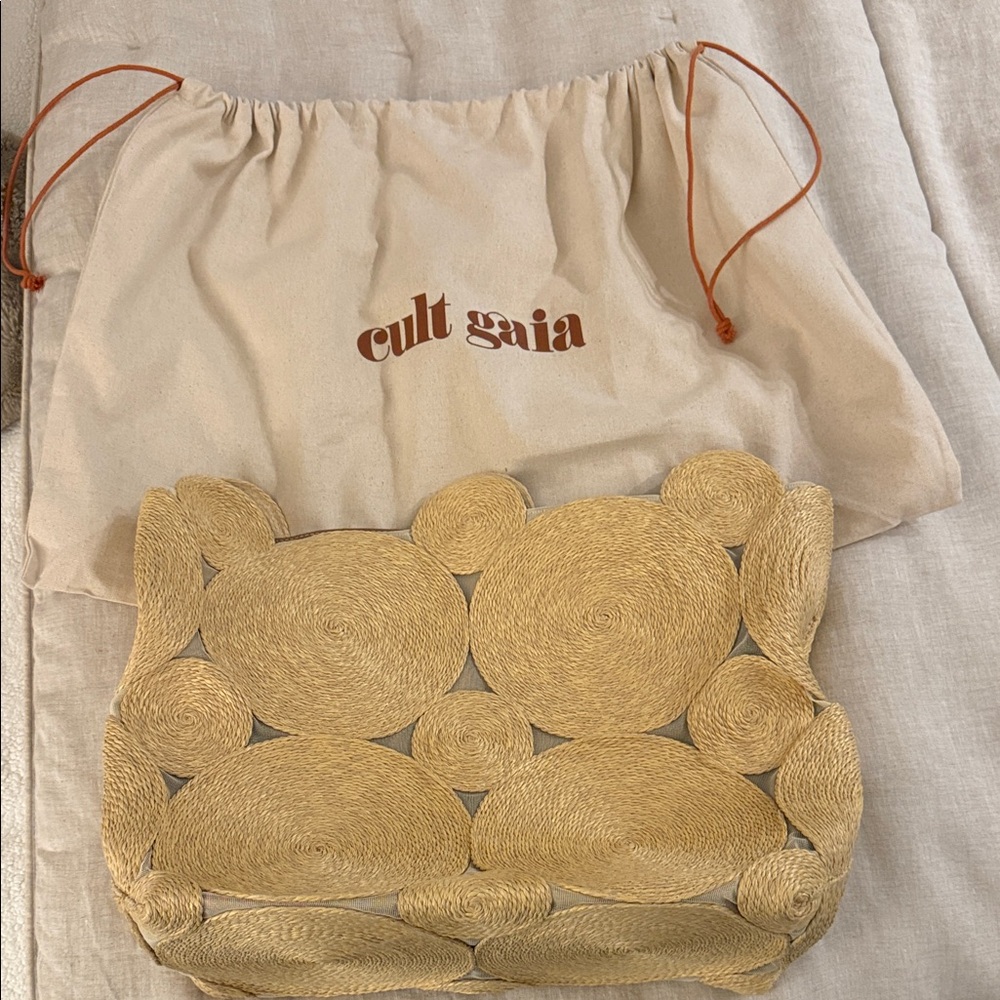 Cult Gaia Brynn Clutch NWT